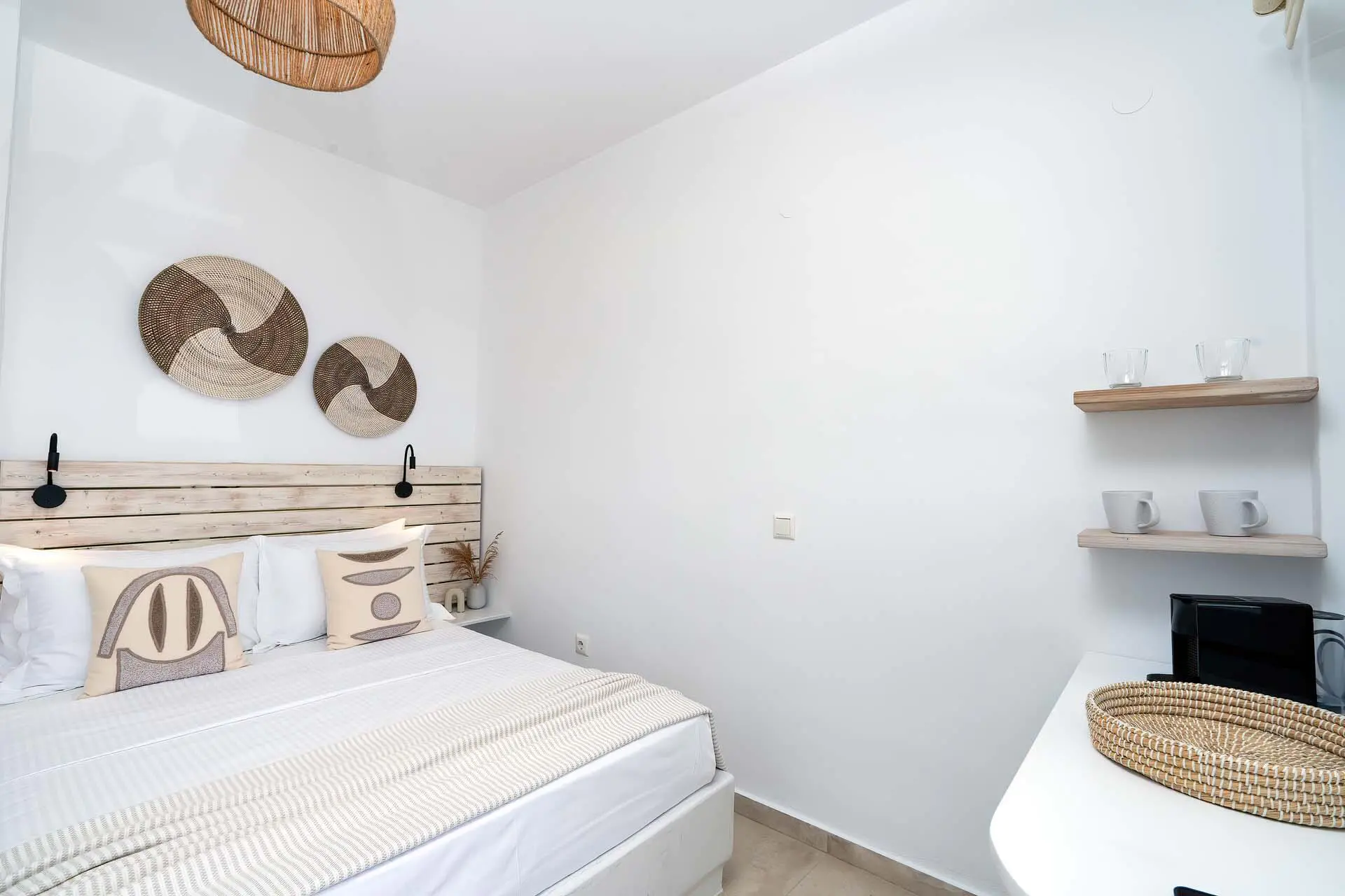 Traditional room_Flora geronti_sifnos